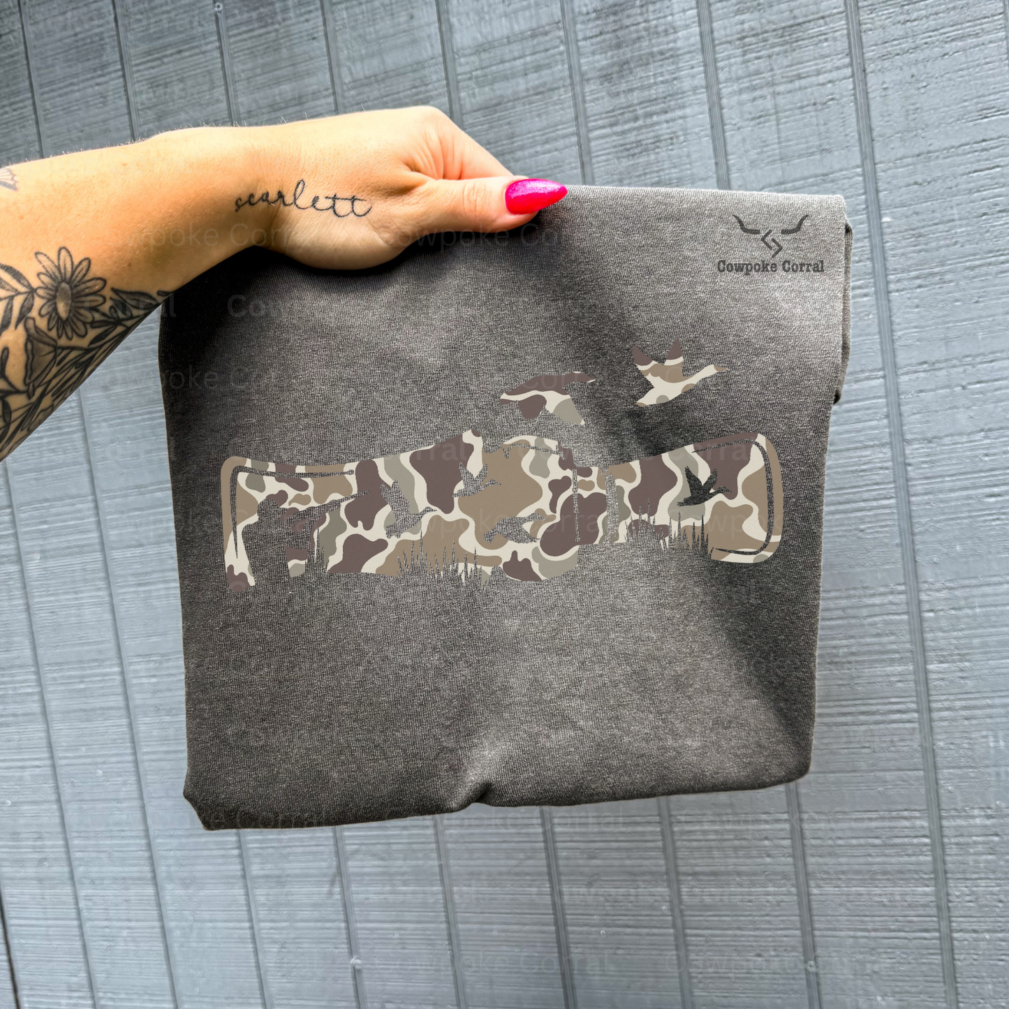 DUCK CALLER RETRO CAMO TEE