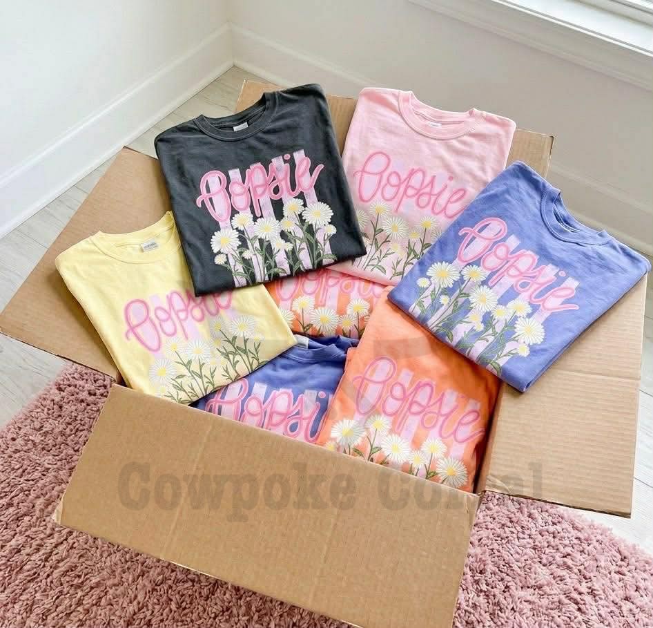 OOPSIE DAISY TEE