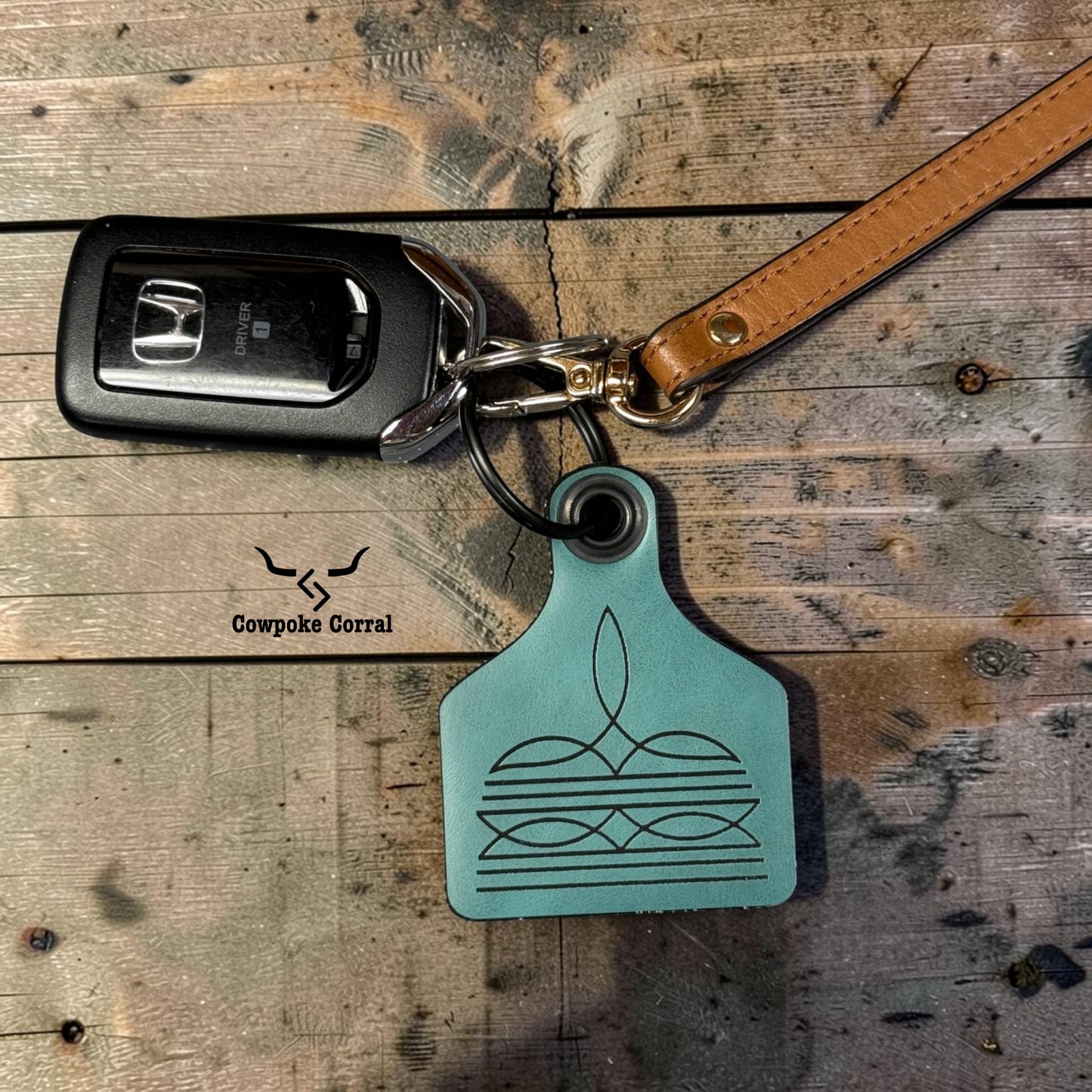 BOOT STITCH CATTLE TAG KEYCHAIN