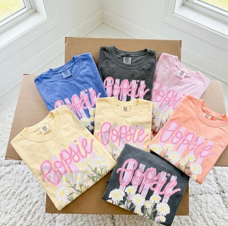 OOPSIE DAISY TEE