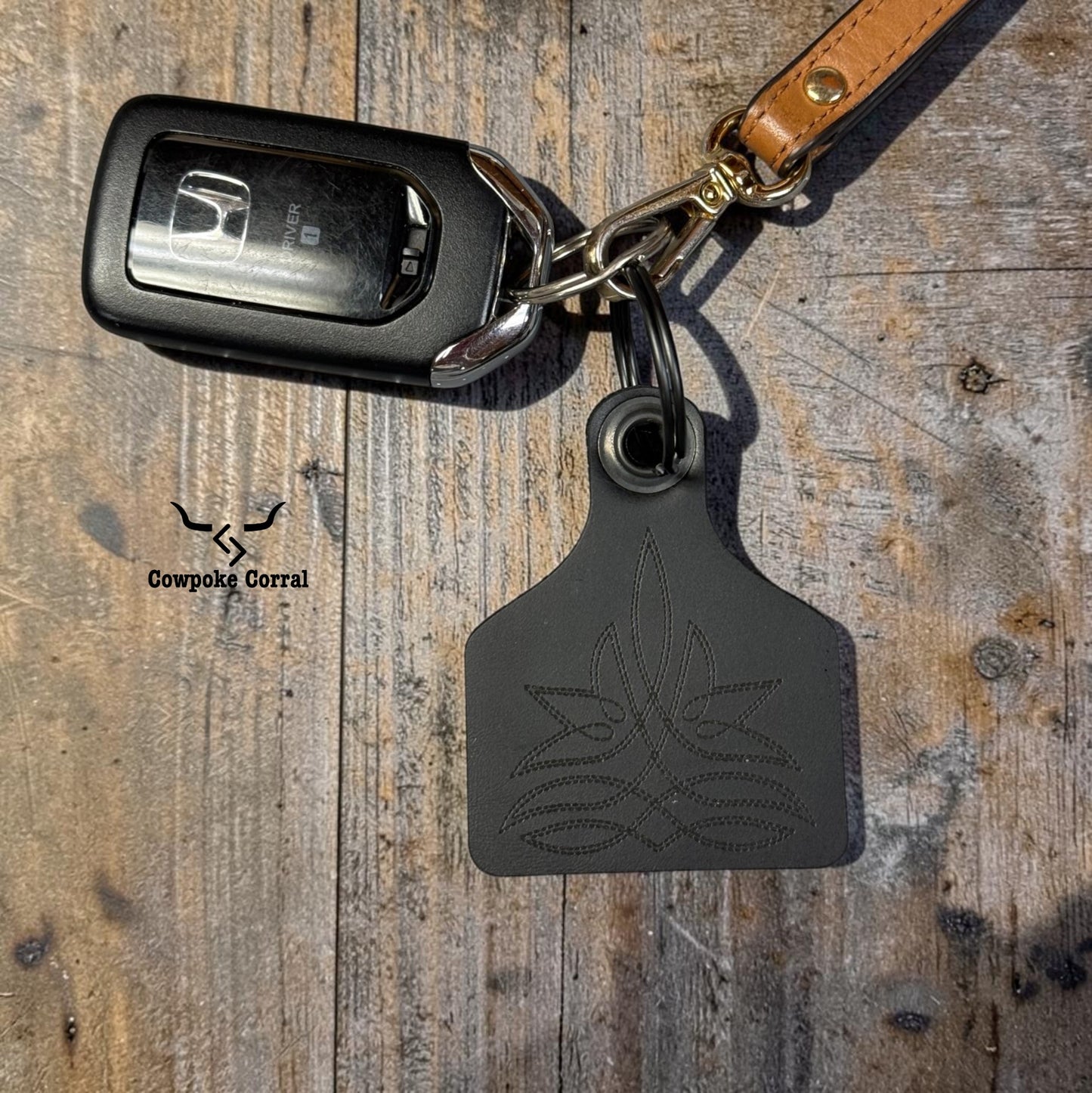 FANCY BOOT STITCH CATTLE TAG KEYCHAIN