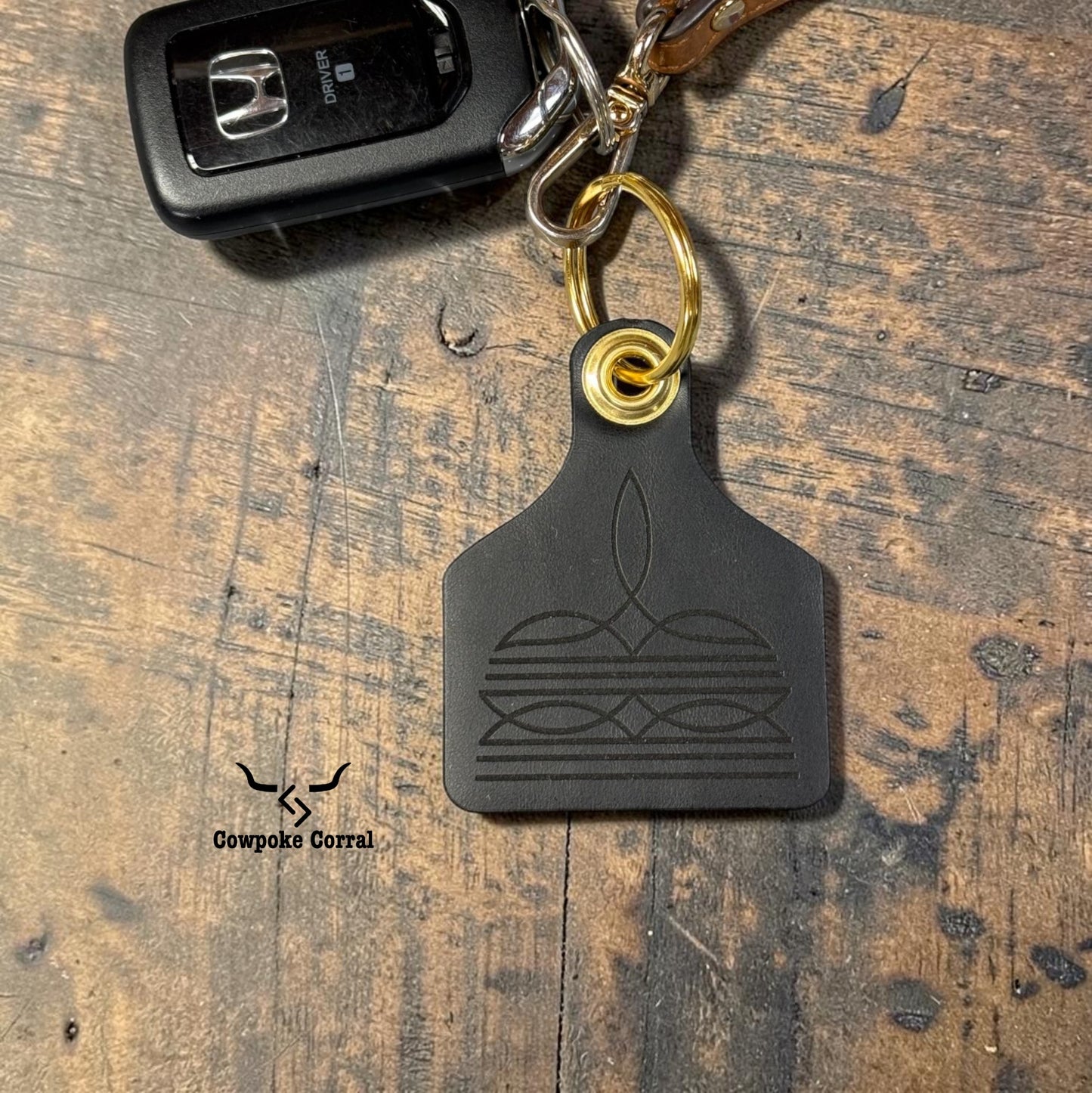 BOOT STITCH CATTLE TAG KEYCHAIN
