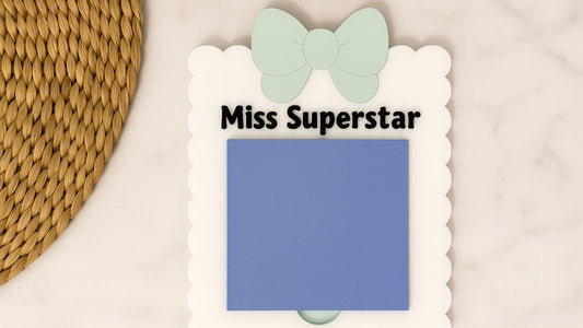 Scalloped Bow Sticky Note Holder