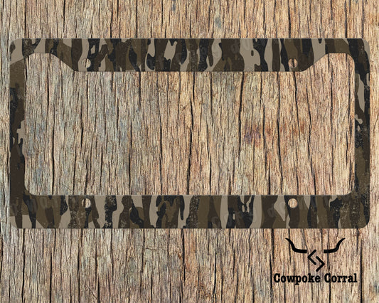 DISTRESSED BOTTOM LAND CAMO LICENSE PLATE FRAME