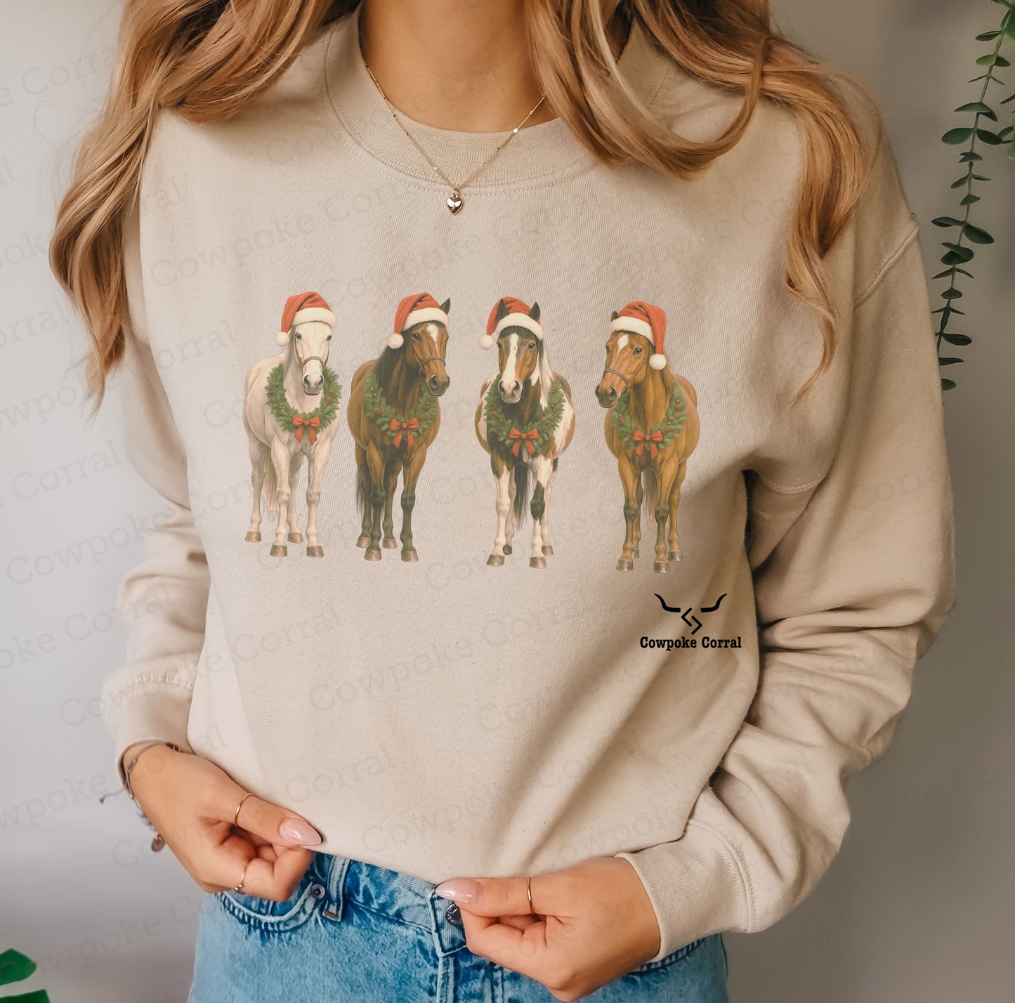 CHRISTMAS HORSES CREWNECK SWEATSHIRT