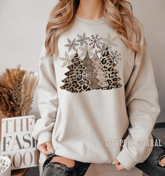 Golden Leopard Christmas Trees - Crewneck Sweatshirt
