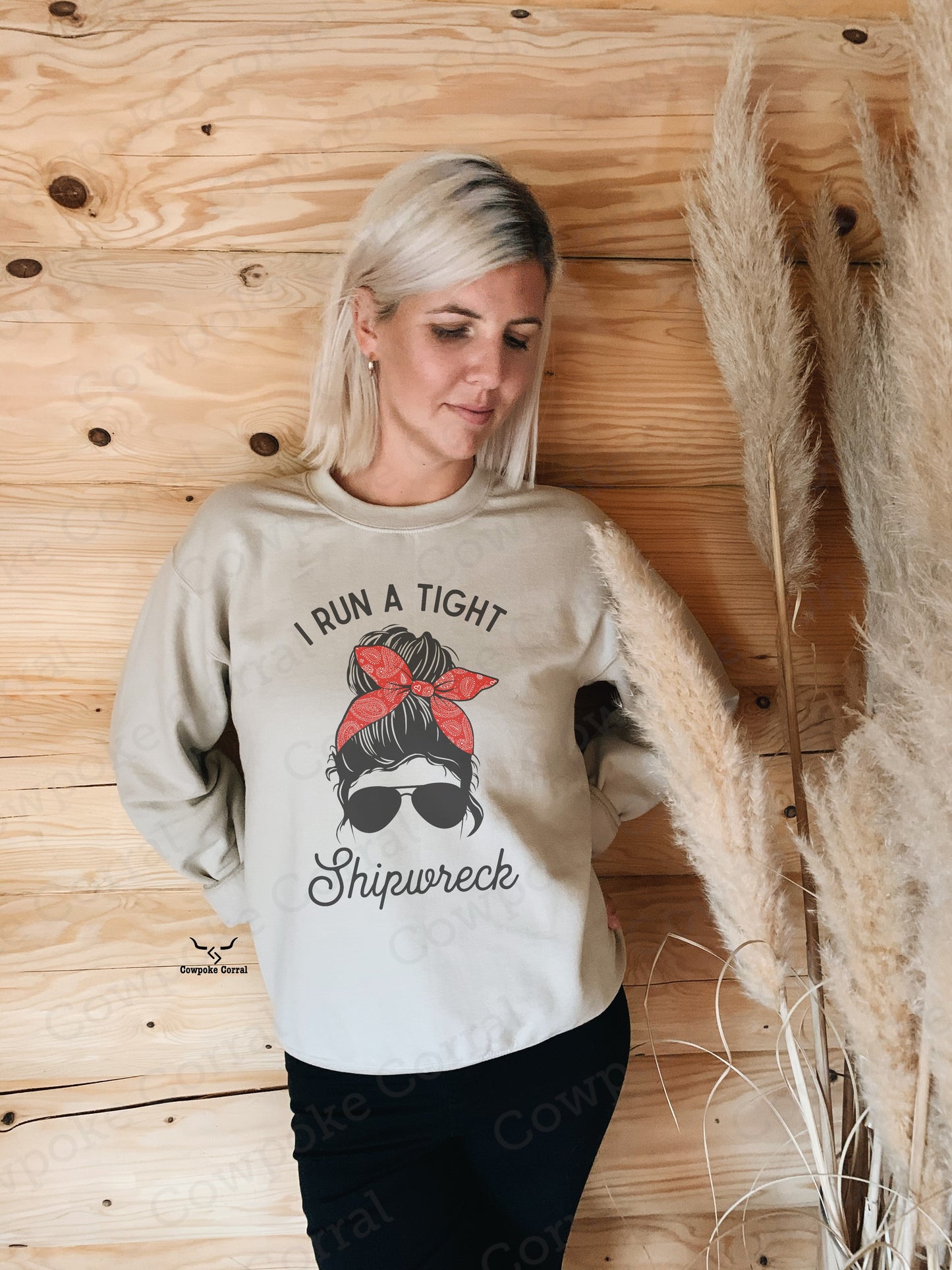 I RUN A TIGHT SHIPWRECK CREWNECK SWEATSHIRT