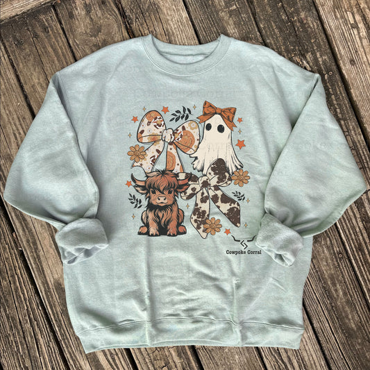 HIGHLAND COW, BOO & BOWS CREWNECK SWEATSHIRT