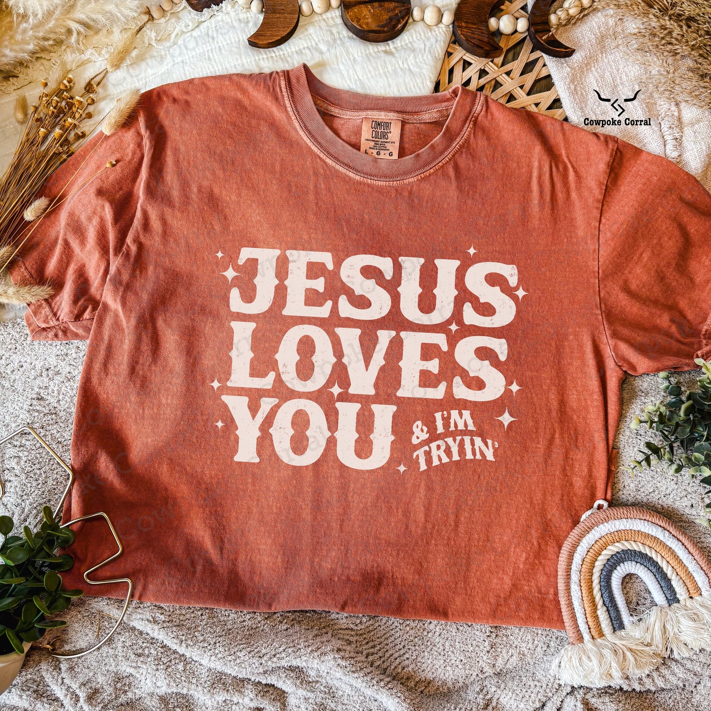 JESUS LOVES YOU & I’M TRYIN’ TEE
