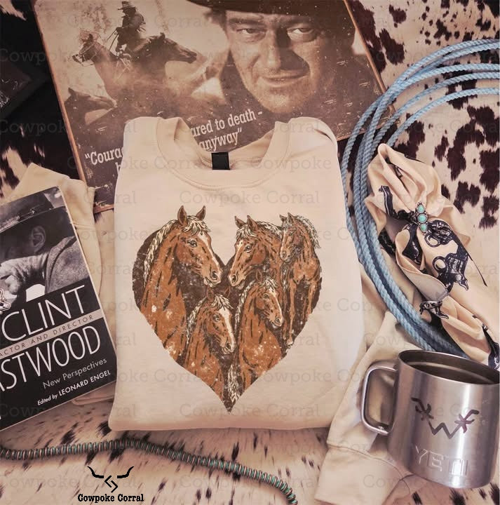 HORSES HEART CREWNECK SWEATSHIRT